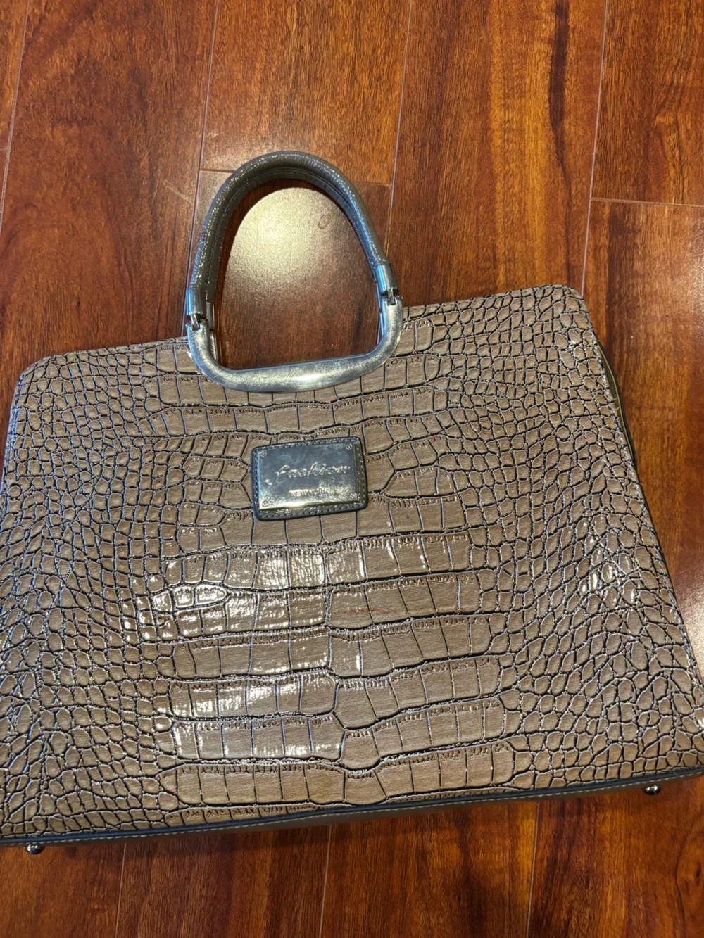 Women's Croc-Embossed Satchel in Brown
